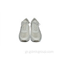 Γυναικεία άνετα παπούτσια με κορδόνια σε λευκό χρώμα